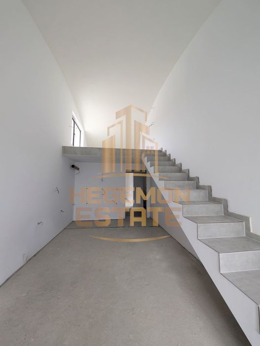 Продава се Мезонет в Варна, Виница - 150 кв.м за 1334 €/кв.м - Снимка #1