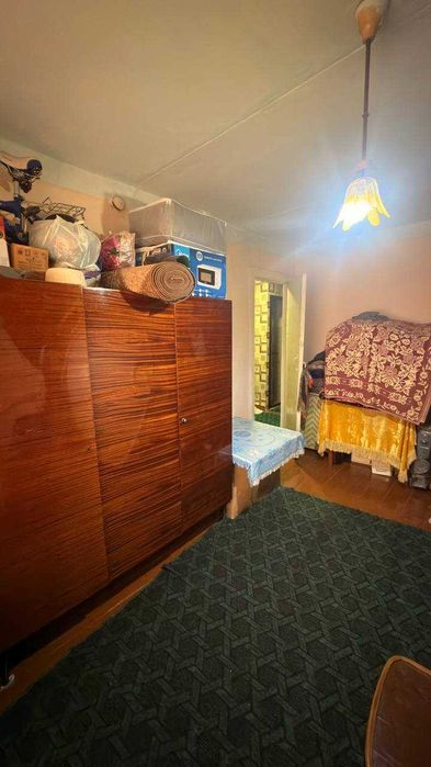 3 xonali kvartira sotiladi