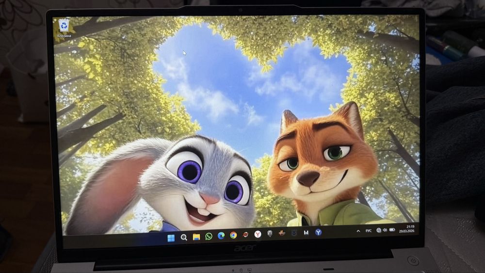 Ноутбук Aser aspire lite 16