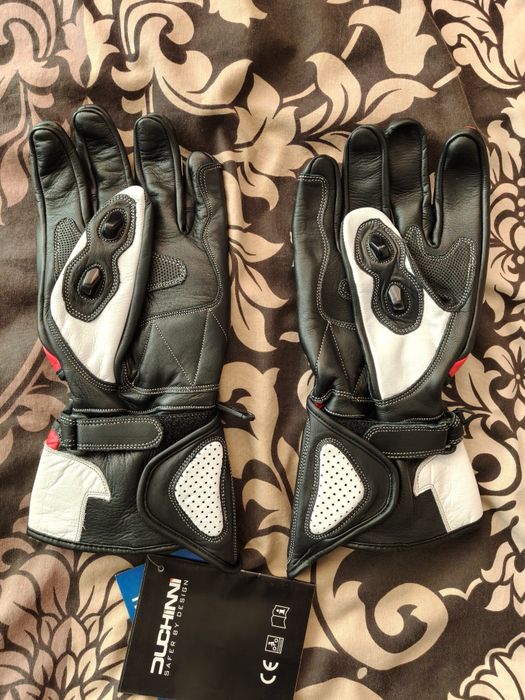 Ръкавици за мотор Duchinni DR1 два вида