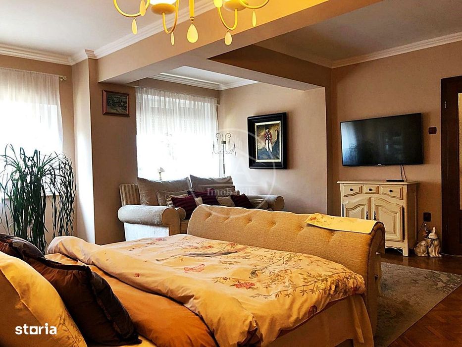 Apartament de inchiriat cu 3 camere Ultracentral, Oradea