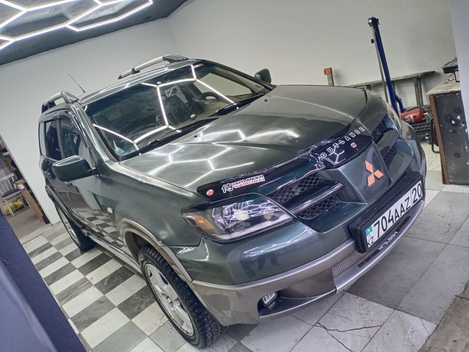 Продам Мицубиси Аутлантер 1