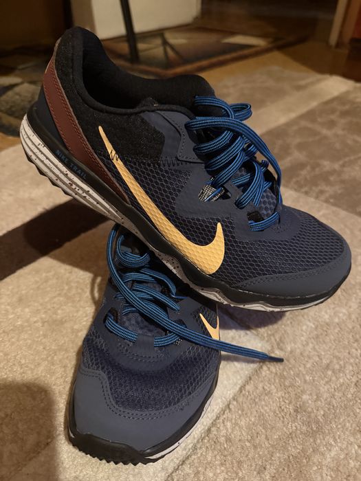 Nike Juniper Trail