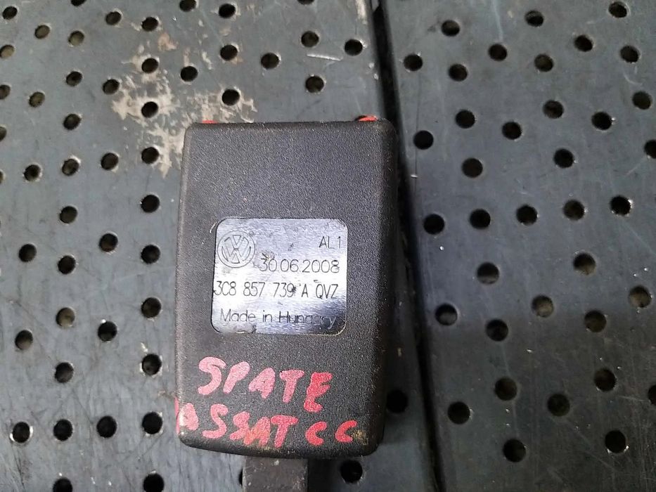 Teaca centura stanga spate vw passat cc 3c8857739a