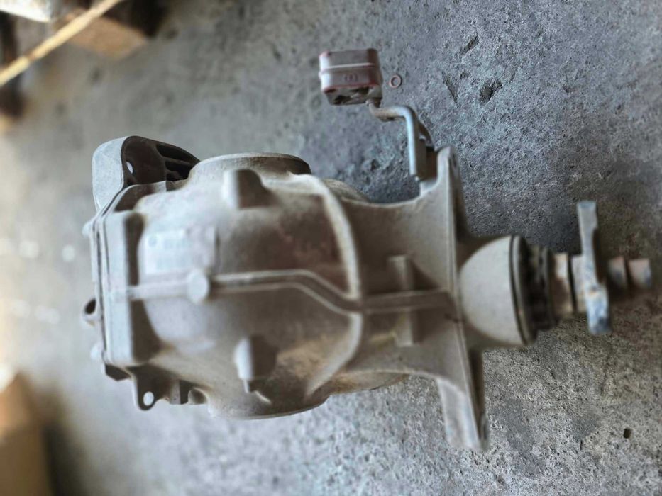 Заден диференциал BMW F10 / F11 / F97 3.08