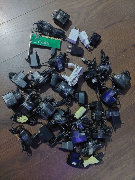 Incarcatoare și cabluri ( Citiți tot anunțul)