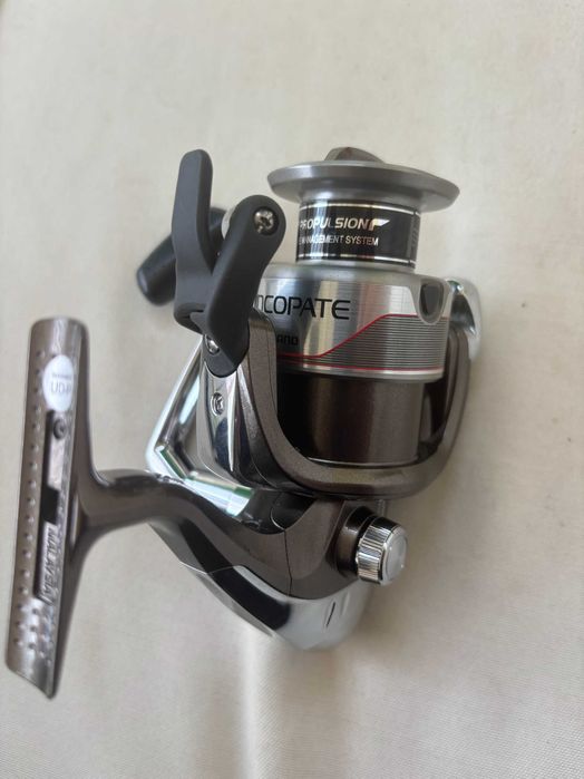 Риболовна макара Shimano 4000