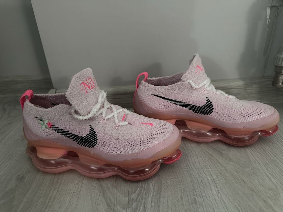 Nike air max scorpion flyknit pink