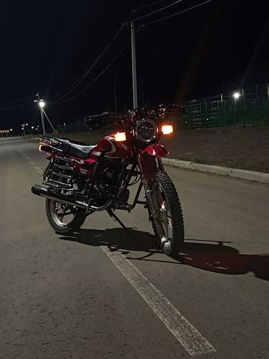 Продам мотоцикл Yaqi 200куб