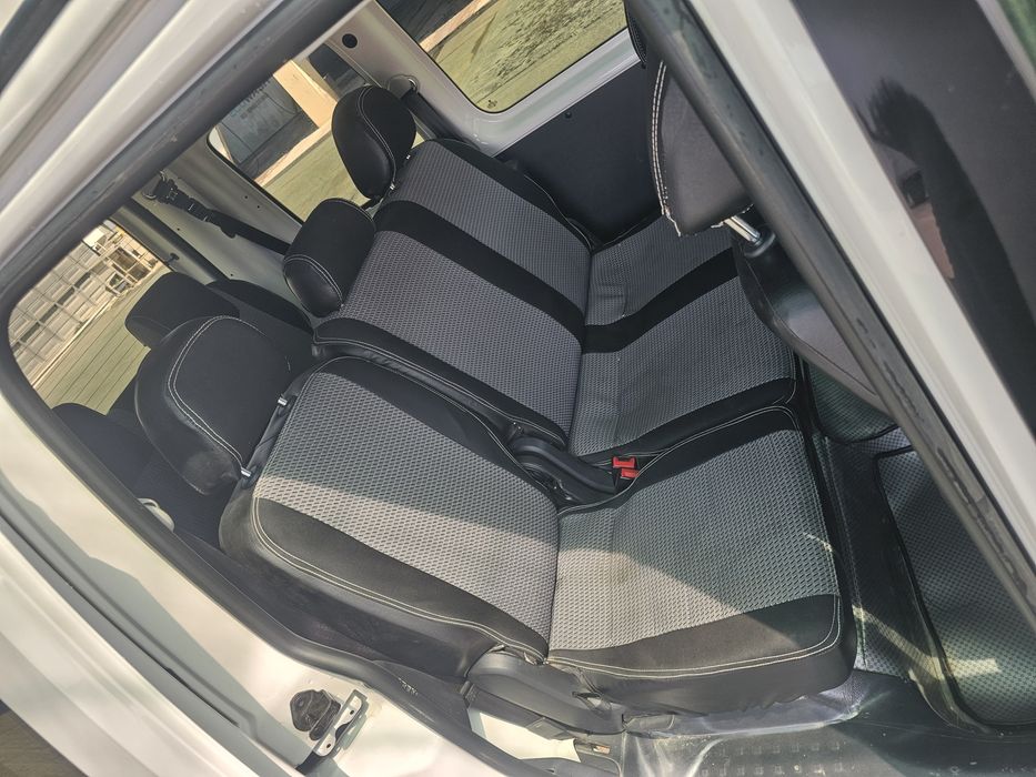 Volkswagen Caddy Combi 2022.