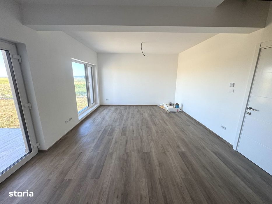 750 mp teren! 5 camere! Incalzire in pardoseala! Casa Aroneanu