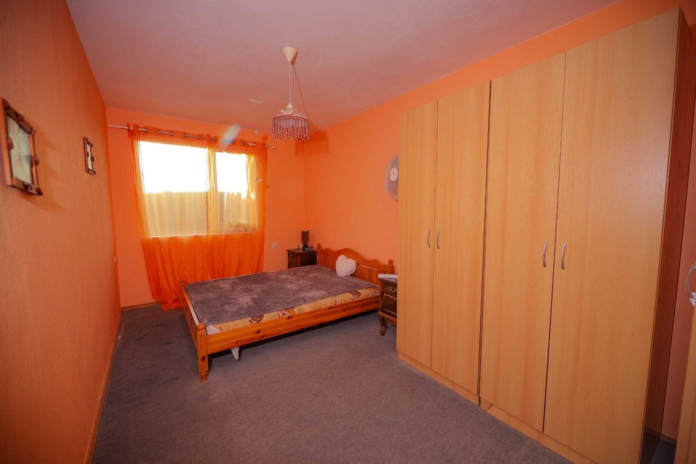 Продава се Къща в с. Ново Ботево, Област Добрич - 324 кв.м за 282 €/кв.м - Снимка #21