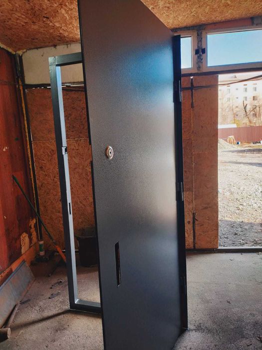 Продам новые двери не дорого