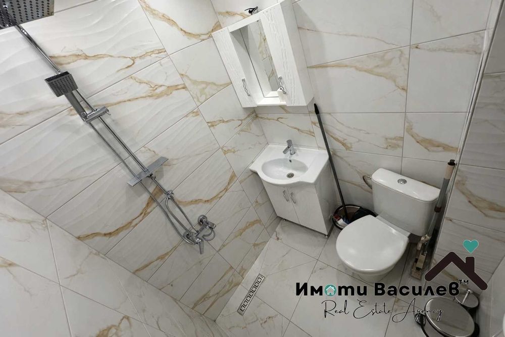 Дава се под наем Едностаен апартамент в София, Център - 40 кв.м за 588.03 € - Снимка #5