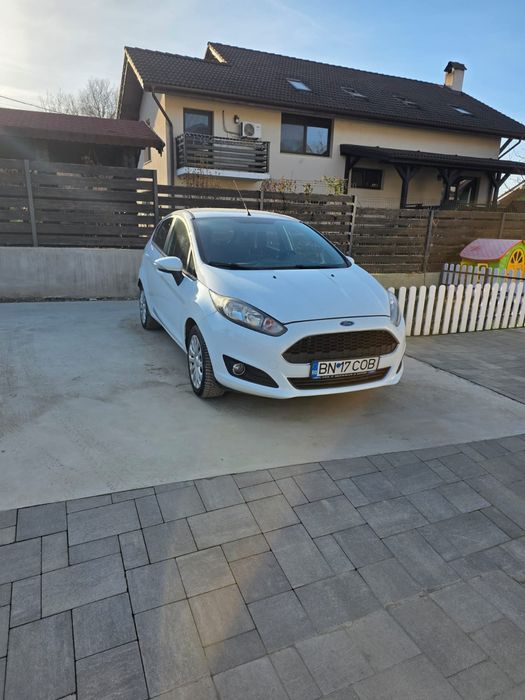 Vând Ford Fiesta Diesel 1.5