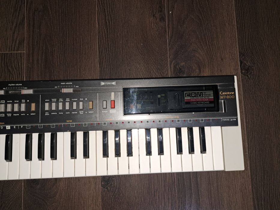 Casio Casiotone MT-800