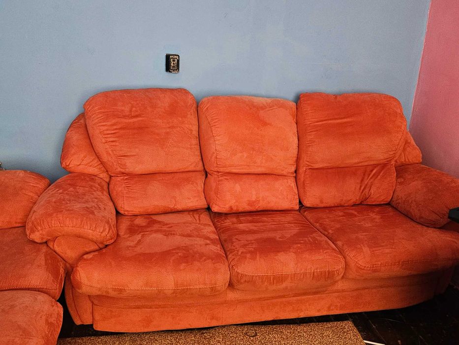 Дивани и фотьойл