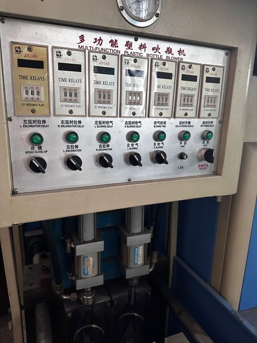 Продам выдув для ПЭТ бутылок.