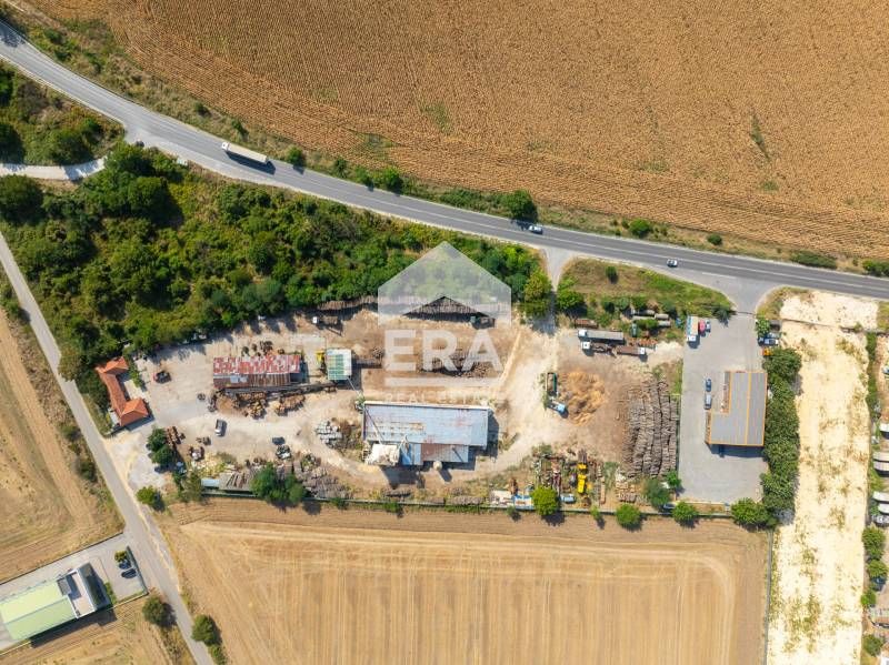 Продава се Промишлена сграда в Русе, в.з. Средна кула - 632 кв.м за 3228 €/кв.м - Снимка #1