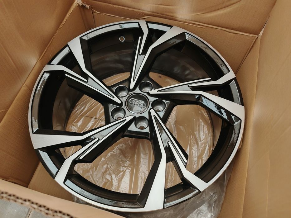 jante de aliaj pentru Audi pe 19 marca rc wheels model 200