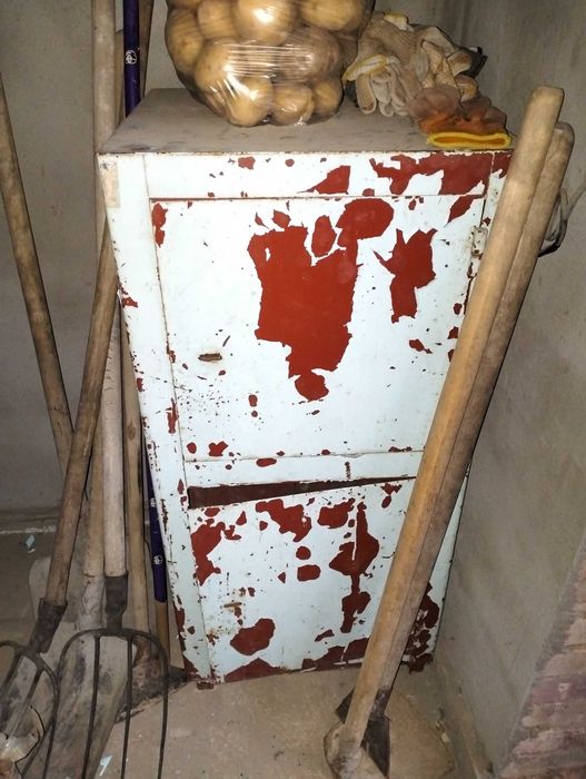 Цейф металическии