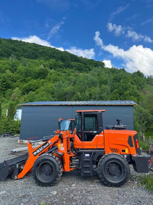 Vola 4x4 încărcător frontal XK350F