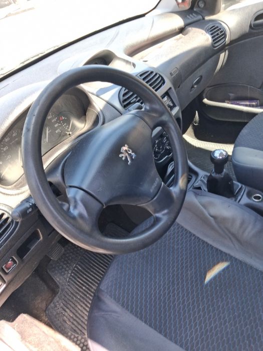 PEUGEOT Unknown Model 2008 — imagine 3