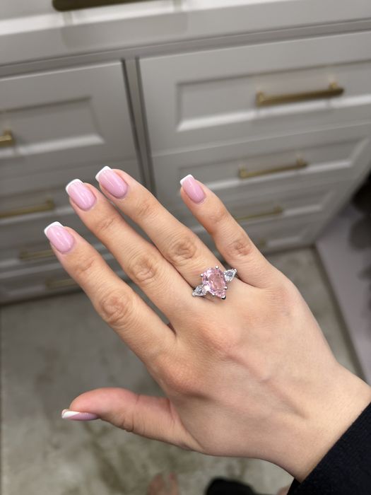 Красивое кольцо серебро