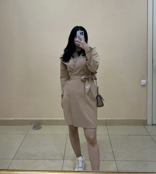 Продам платье,покупала за 15к,отдам за 7к,надевала лишь 1 раз