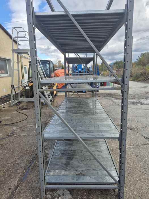 Raft metalic industriala