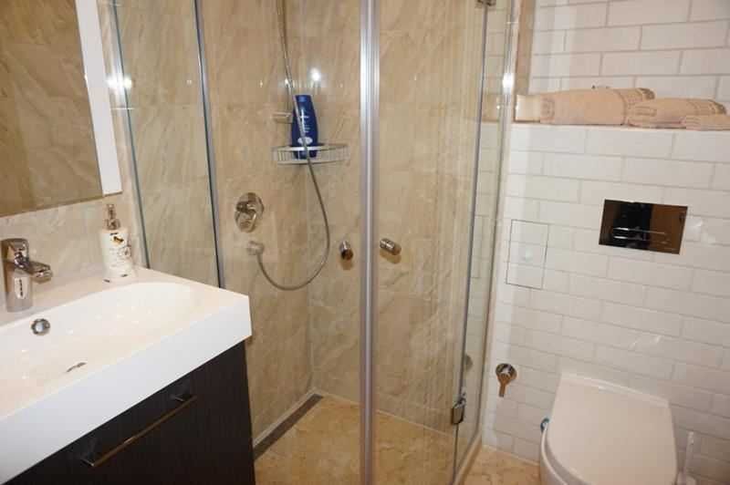 Продава се Двустаен апартамент в София, Оборище - 72 кв.м за 1973 €/кв.м - Снимка #7