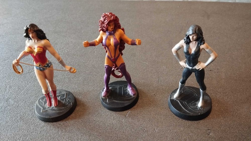 Модели на DC Marvel DC Marvel Models - set of 24