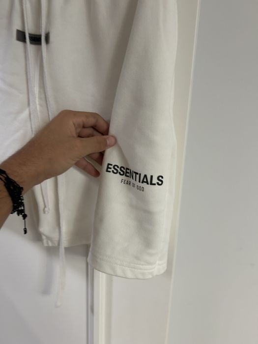 Pantaloni Scurti Essentials