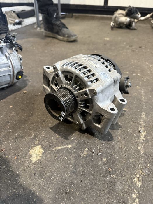 Генератор bmw m2 f87 m3 f80 m4 f82 алтернатор бмв м2 ф87 м3 ф80 м4 ф82