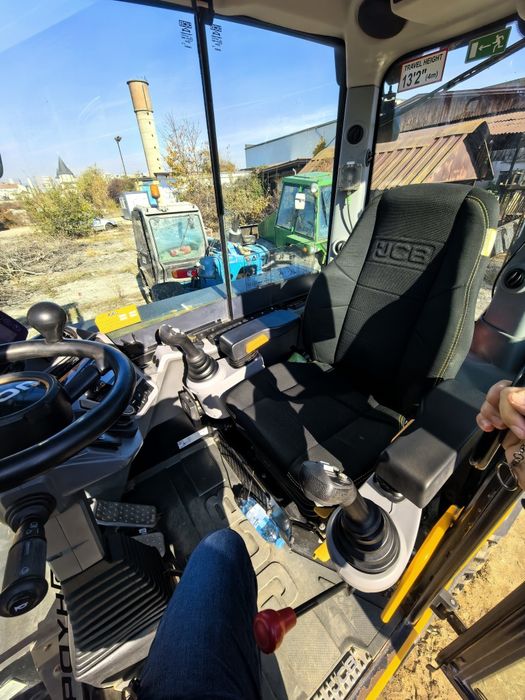 JCB excavator pe roti Hydradig instalație PROLEC