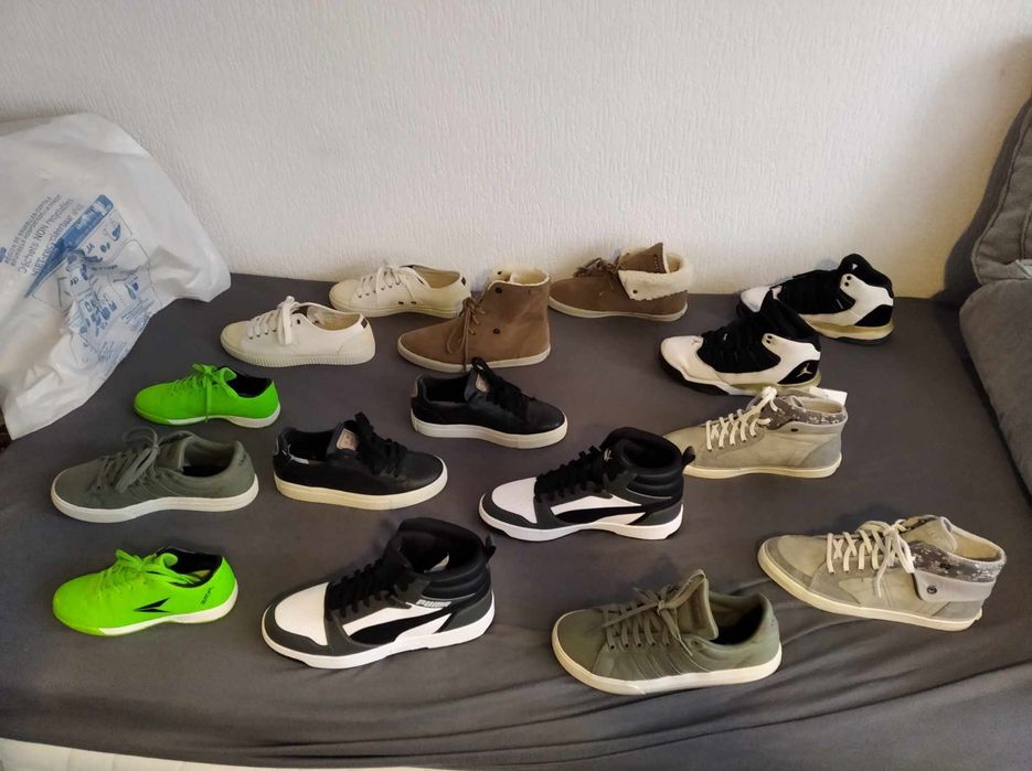 Обувки  на различни цени