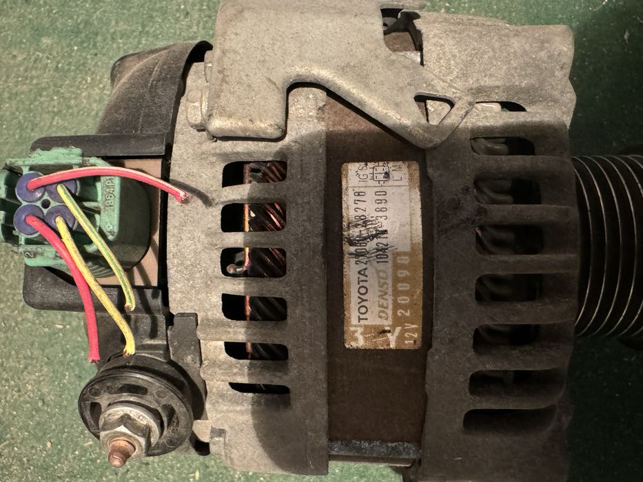 Камри 30 генератор