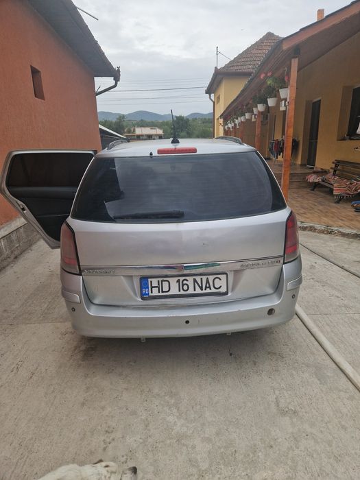 Vand Opel Astra H 1.9 diesel