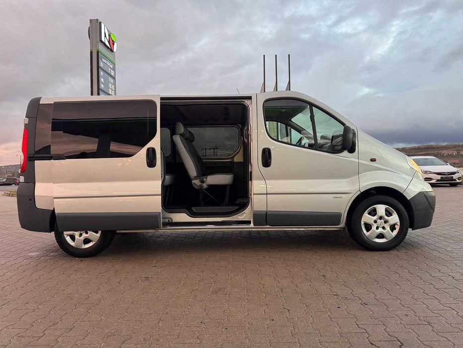 OPEL Vivaro 2014 — imagine 4