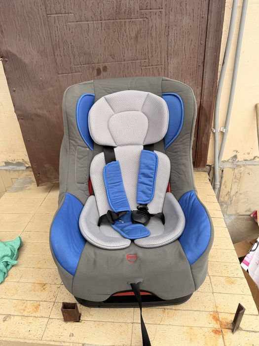 Продам автокресло