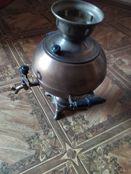 Самовар времен СССР.