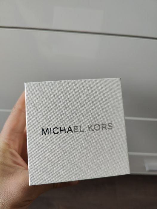 Часовник Michael Kors