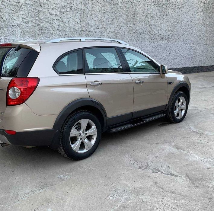 Продам Chevrolet Captiva 3.0 2013 г. — отличное состояние, один хозяин