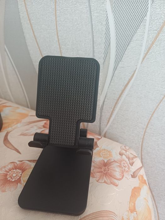 Стойки  за телефон