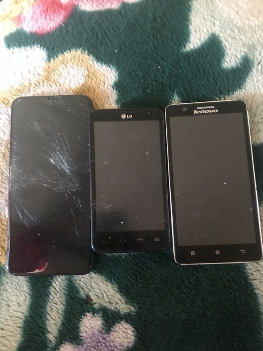 Продам обменяю лот нерабочих телефонов