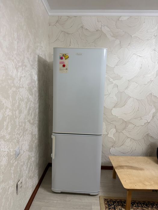 Срочно продам Холодильник