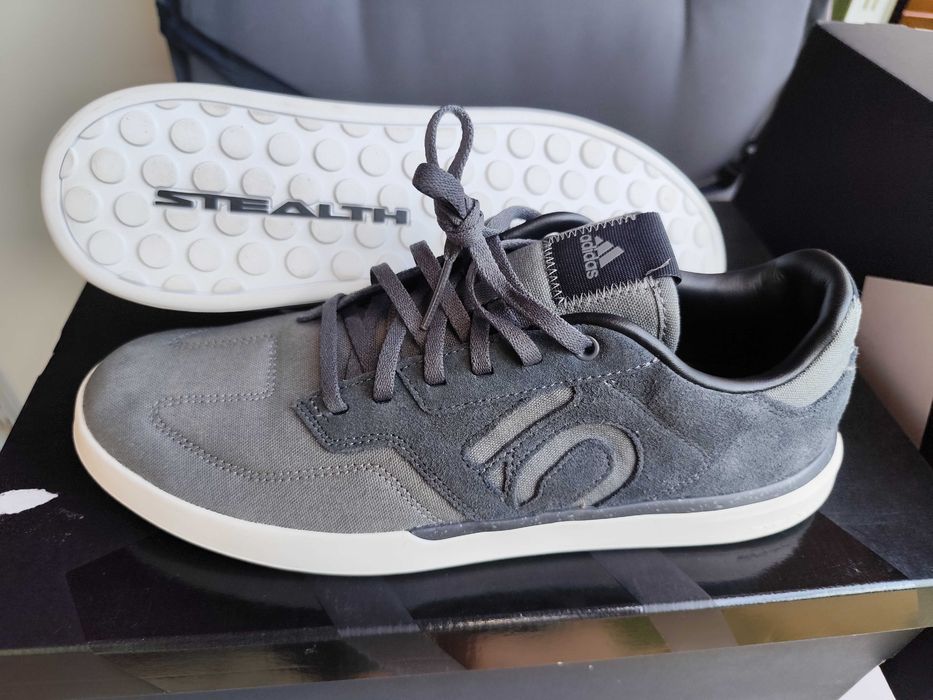 Мъжки маратонки  ADIDAS FIVE/TEN STEALTH  Оригинални  EU45 1/3