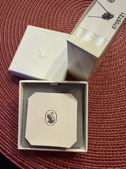 Колие Swarovski