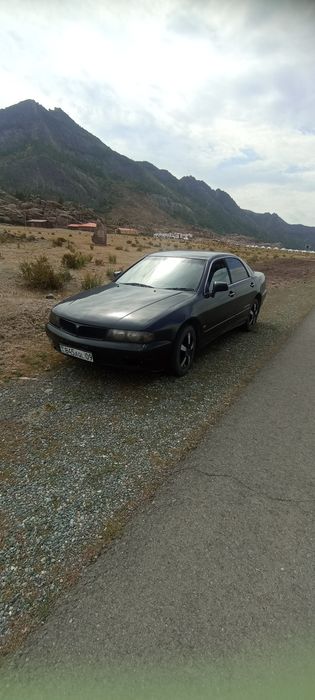 Продаю машину Митсубиси