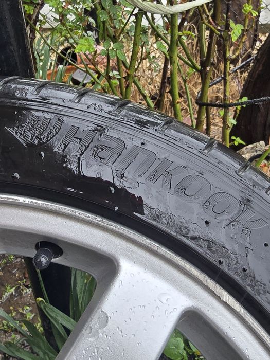 Перфектни джанти  S Line Audi Volkswagen с нови  гуми 225/45/17